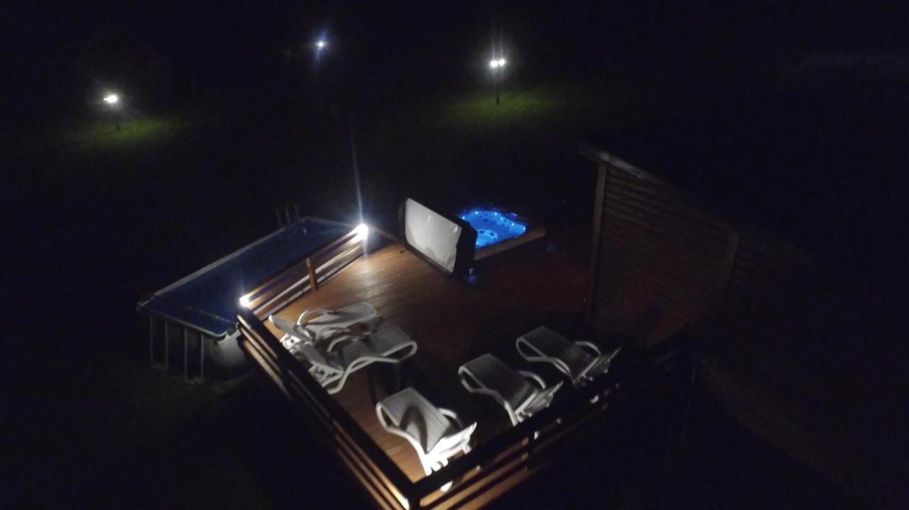 Mana Village - Jacuzzi&Sauna Barłomino Esterno foto